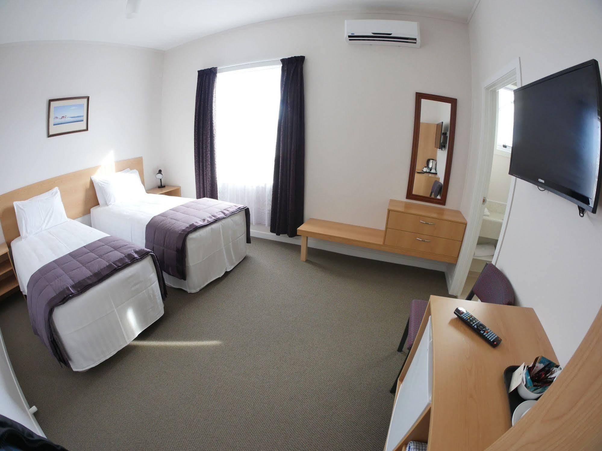 Masonic Hotel Waitara Ngoại thất bức ảnh